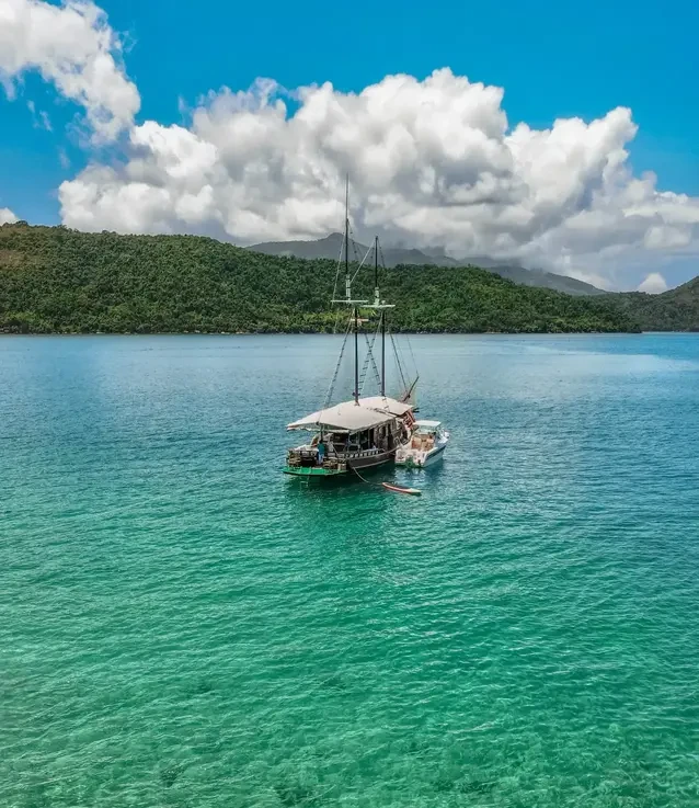 Vivencie a cidade da terra e do mar