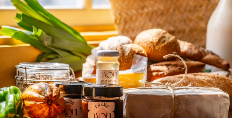 Empório & Café DAQUI 